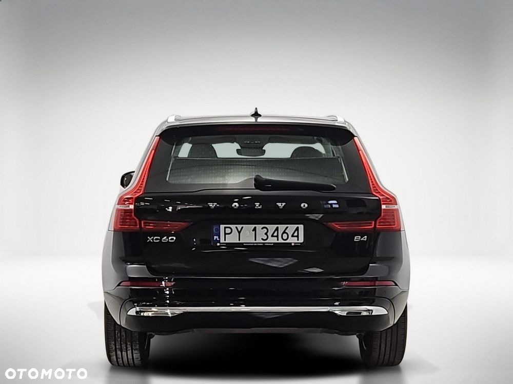 Volvo XC 60 B4 B Plus Bright - 5