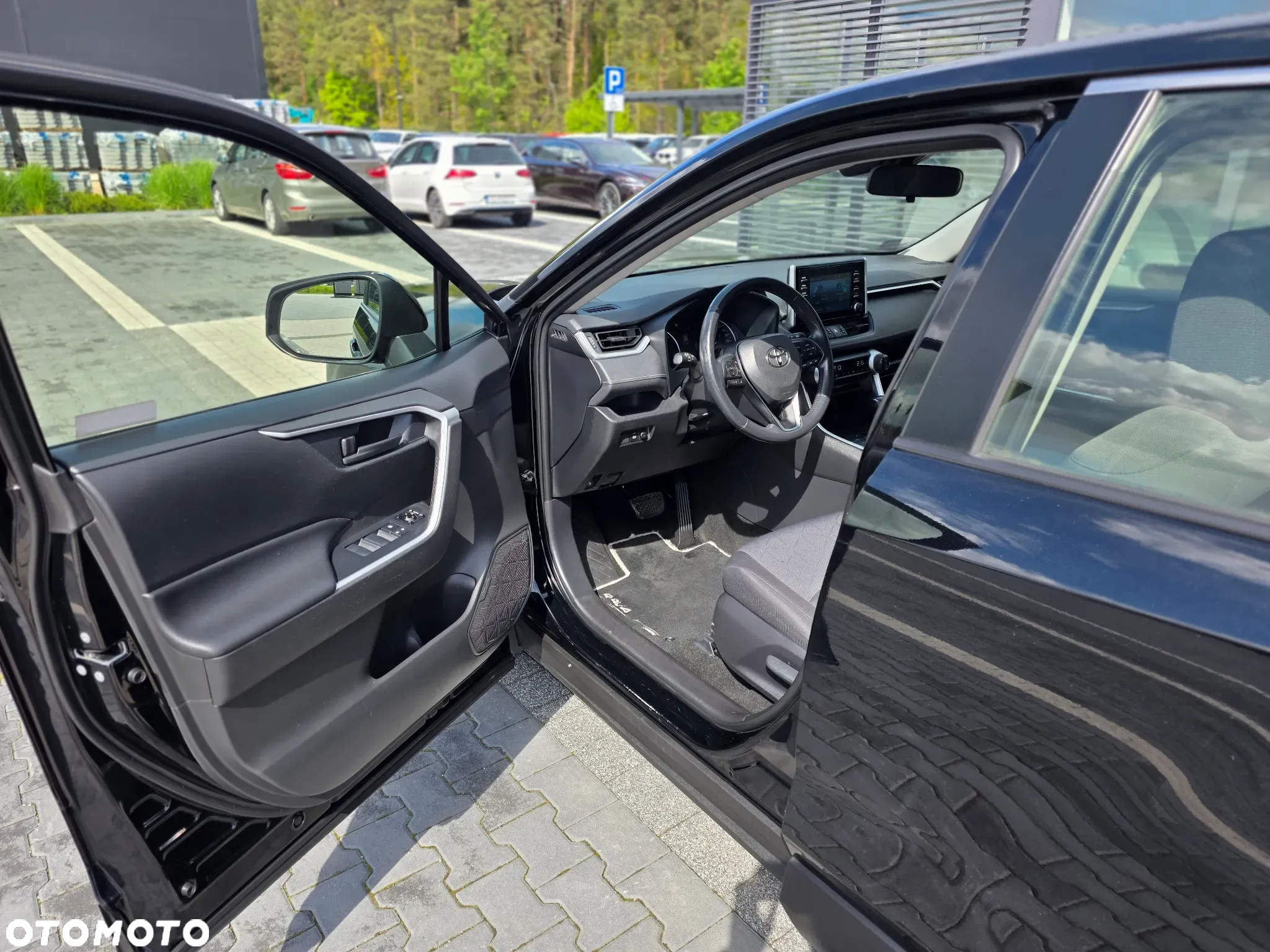 Toyota RAV4 - 15