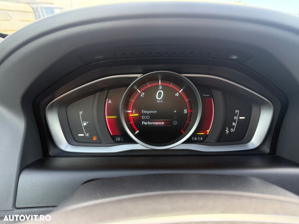 Volvo XC 60 D4 Geartronic Ocean Race - 19