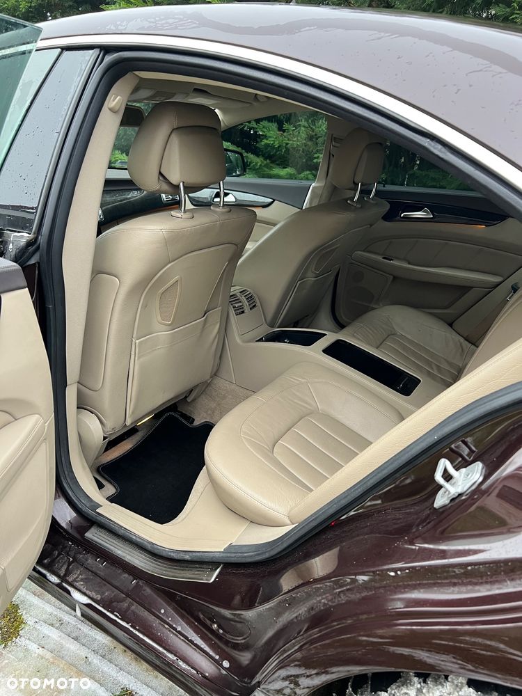 Mercedes-Benz CLS - 8