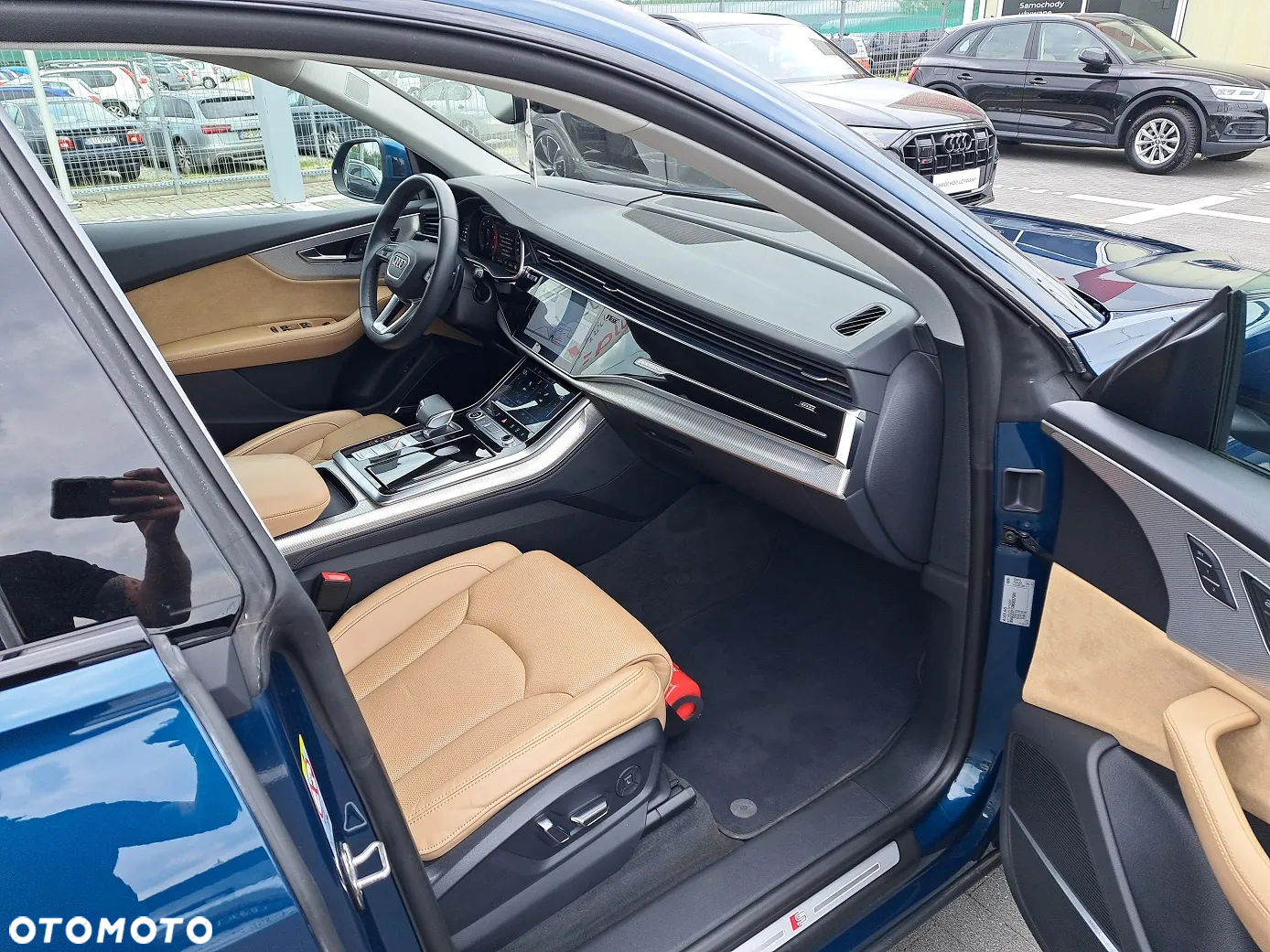 Audi Q8 - 12