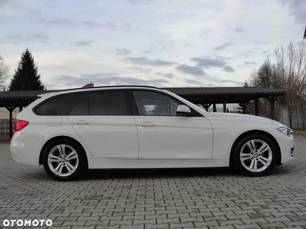 BMW Seria 3 318d Blue Performance Sport Line - 11