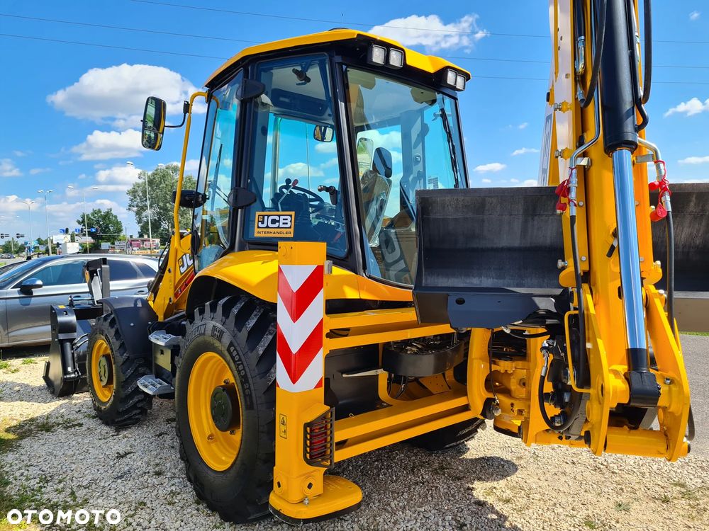JCB 3CX PLUS AEC - 2