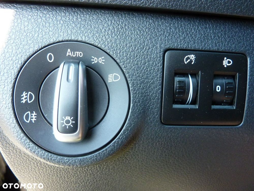 Volkswagen Caddy - 28