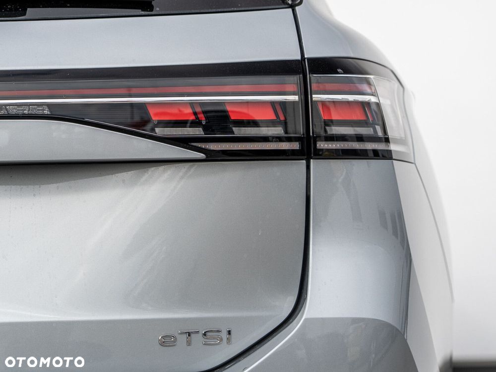 Volkswagen Passat - 10