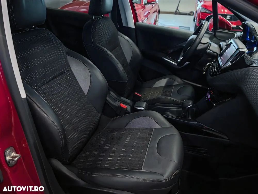 Peugeot 2008 1.2 PureTech Turbo EAT6 S&S Allure - 10