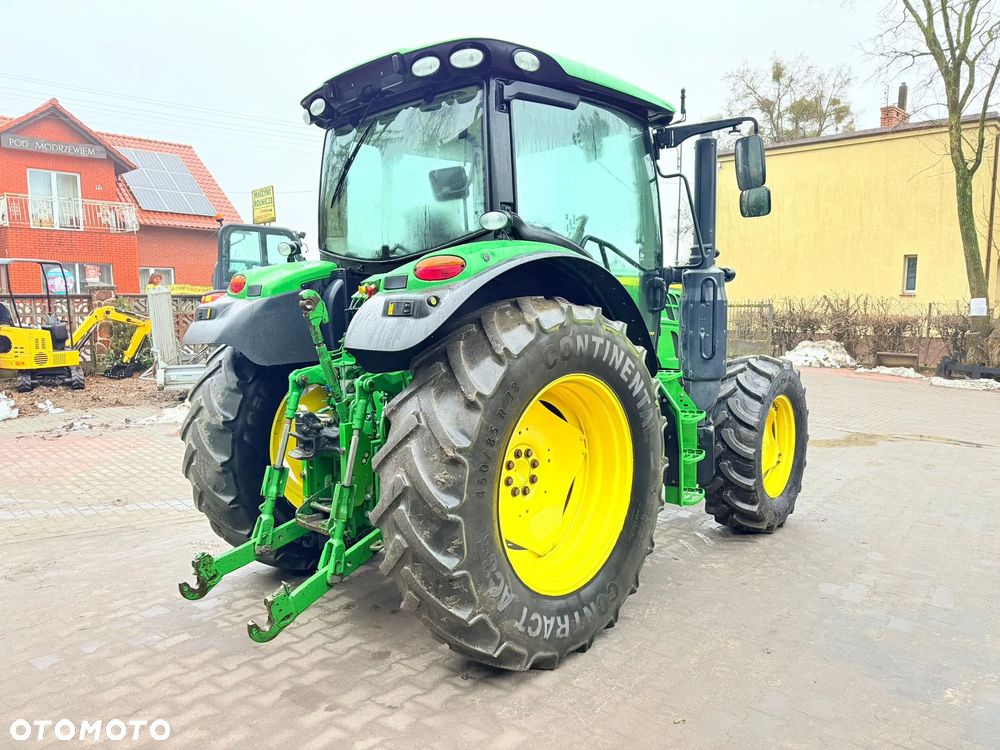 John Deere 6120R - 12