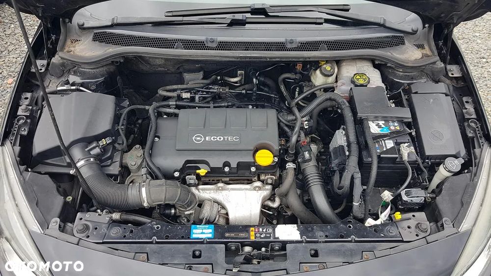 Opel Astra IV 1.4 T Sport S&S - 38
