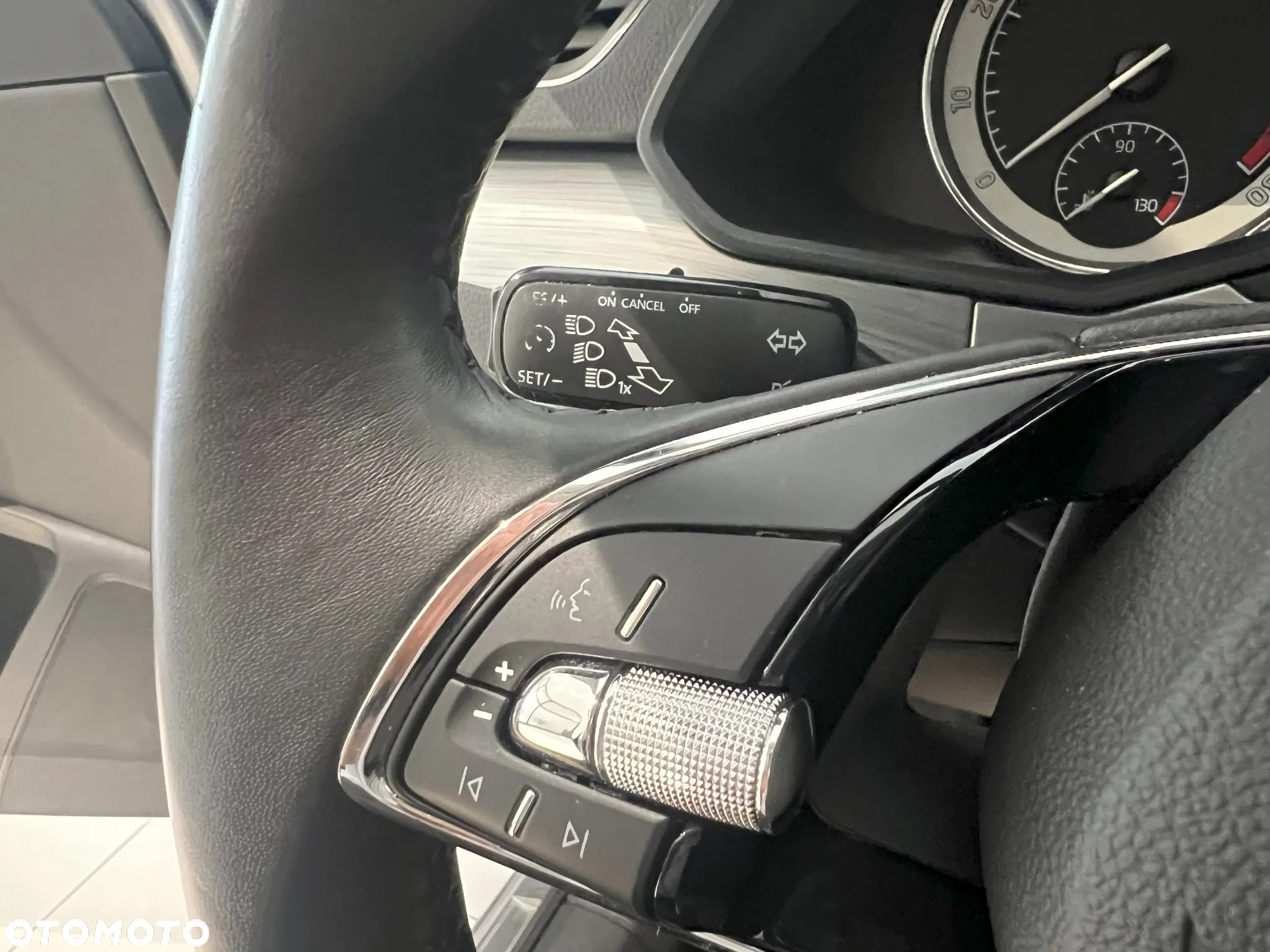 Skoda Superb 1.5 TSI Ambition DSG - 17