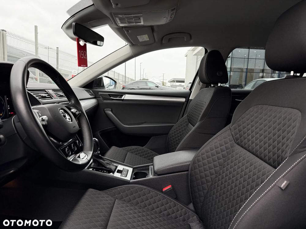 Skoda Superb 1.5 TSI Ambition DSG - 24