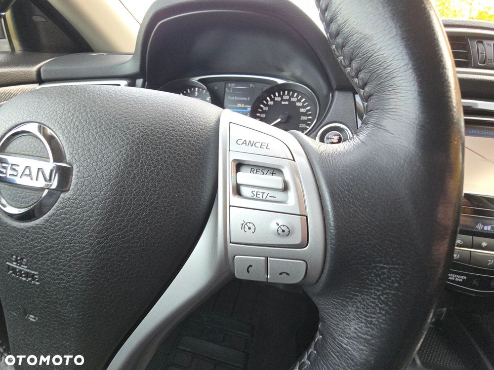 Nissan X-Trail 2.0 dCi ALL-MODE 4x4i Acenta - 37