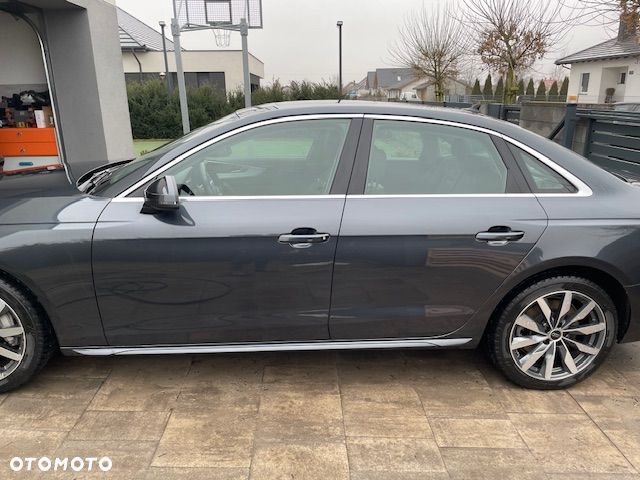 Audi A4 Limousine 45 TFSI quattro S tronic - 12