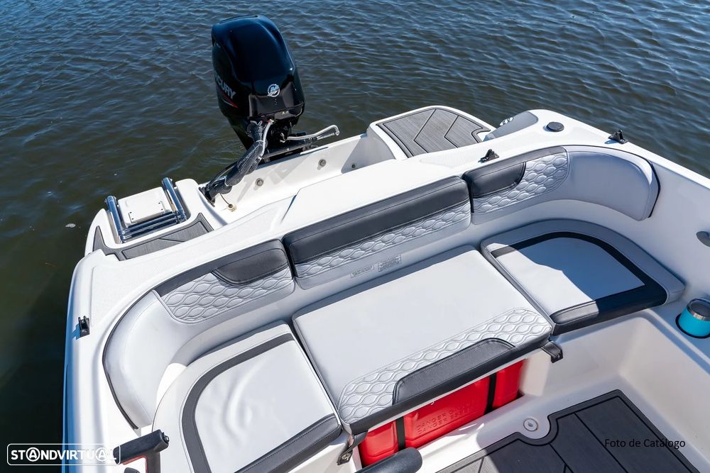 Bayliner Element M15 - 7
