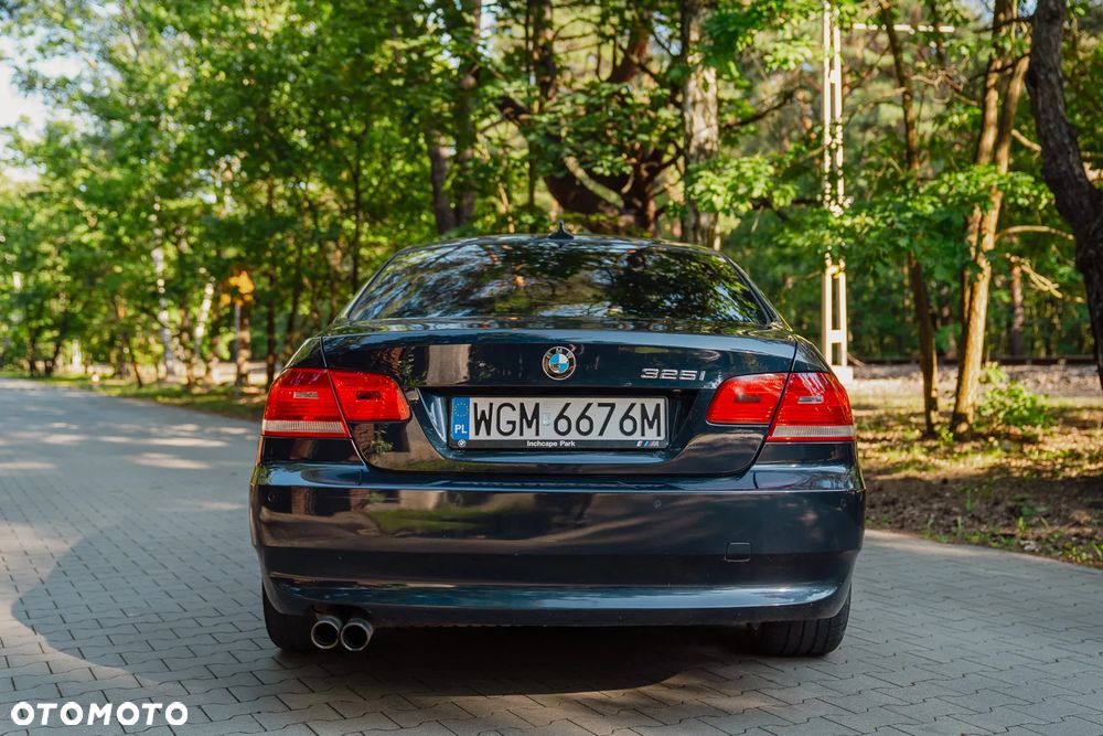 BMW Seria 3 325i - 6