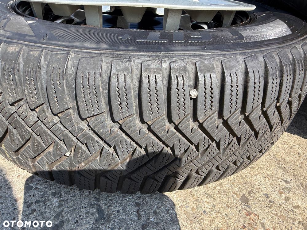 Felgi stalowe + Opony Wielosezonowe 15 cali KIA CEED CARENS PRO CEE Hyundai I30 i20 - 2