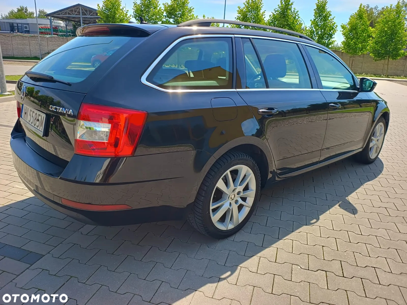 Skoda Octavia 1.5 TSI ACT Style DSG - 6