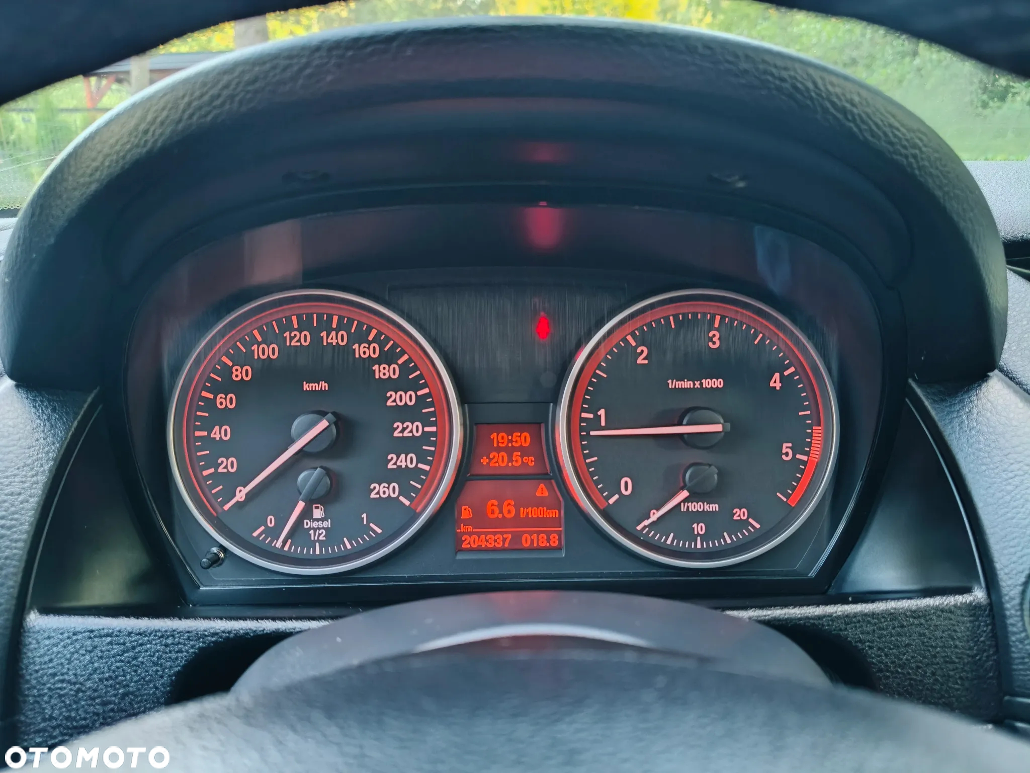 BMW X1 xDrive20d - 33