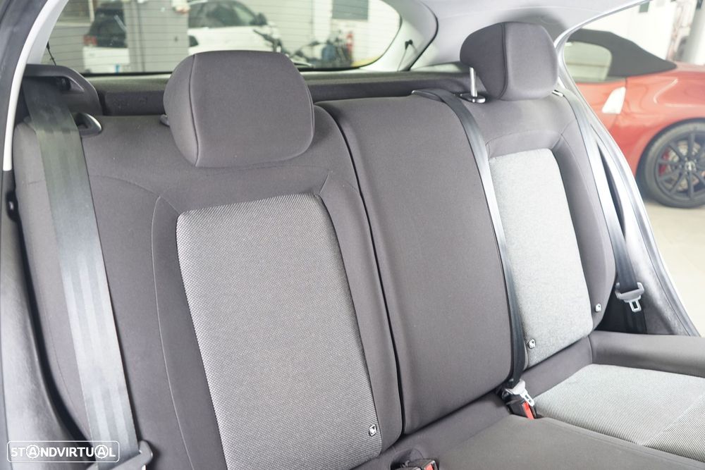 Fiat Tipo 1.3 M-Jet Lounge - 34