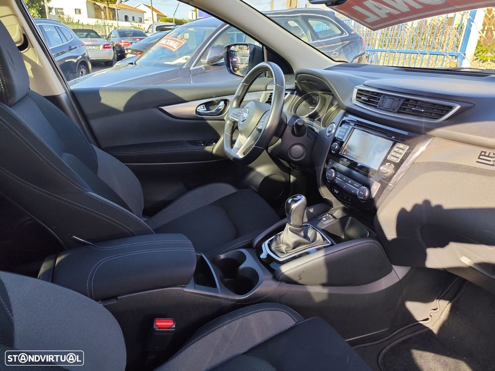 Nissan Qashqai 1.2 DIG-T Acenta Xtronic - 21