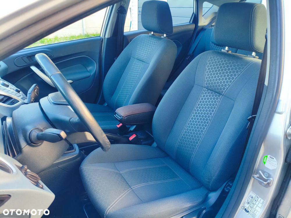 Ford Fiesta 1.25 Titanium EU5 - 15