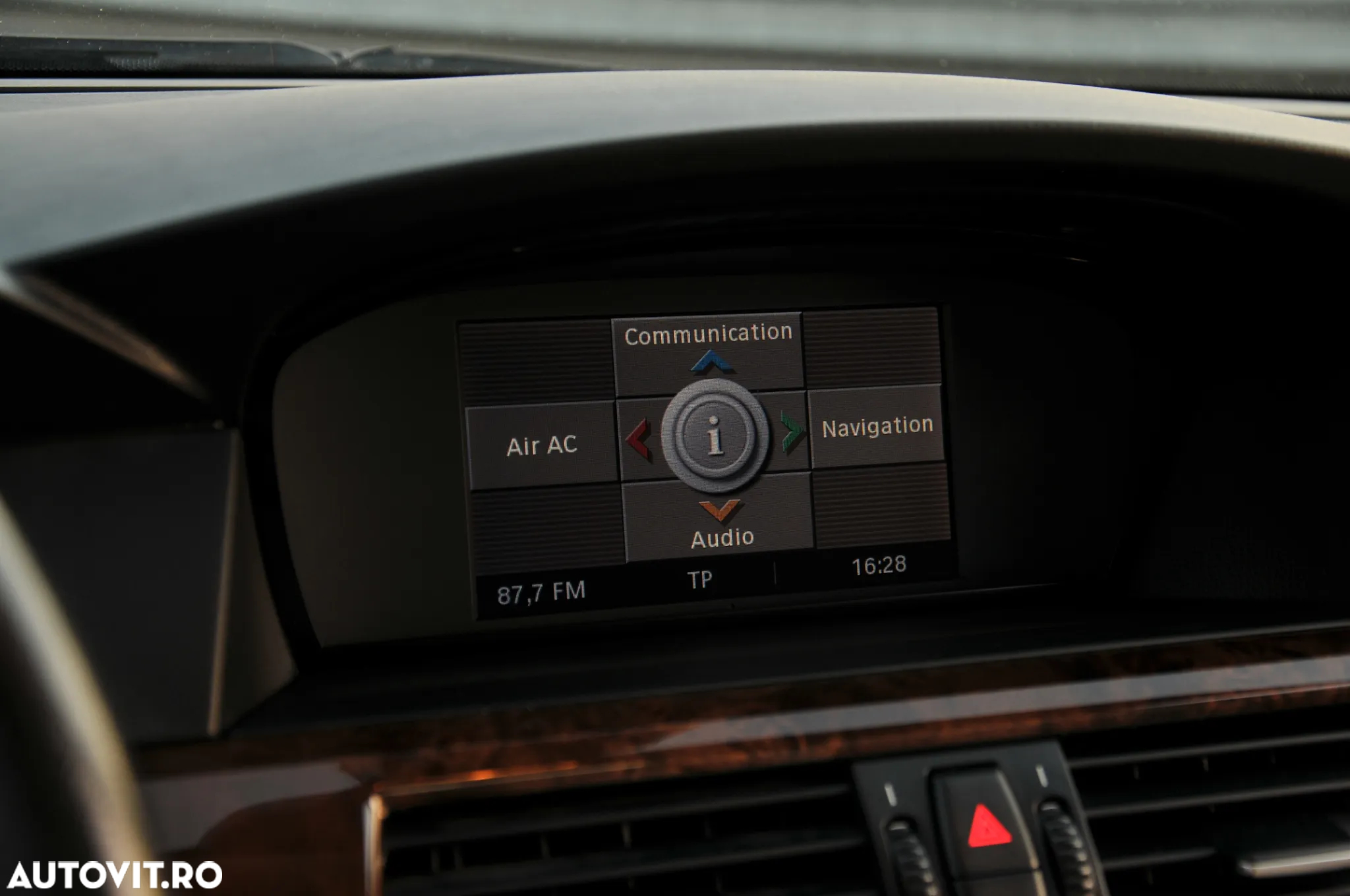 BMW Seria 5 523i Aut. - 17
