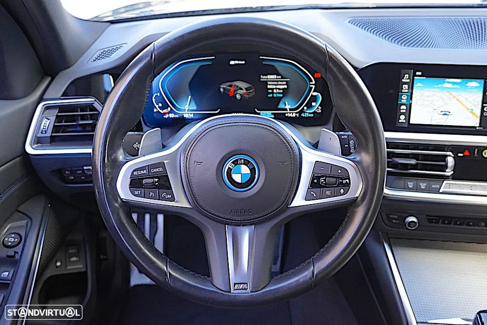 BMW 320 e Pack Desportivo M Auto - 34