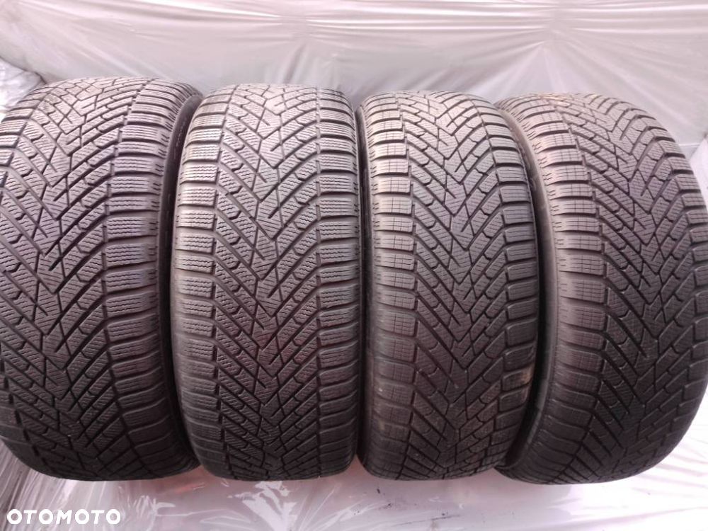 Pirelli Scorpion Winter 2 255/45 R20 105V 235/50 R20 104V 2025 7-7.5mm - 1