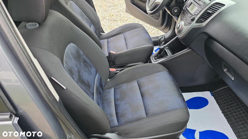 Hyundai ix20 1.4 blue Comfort - 18