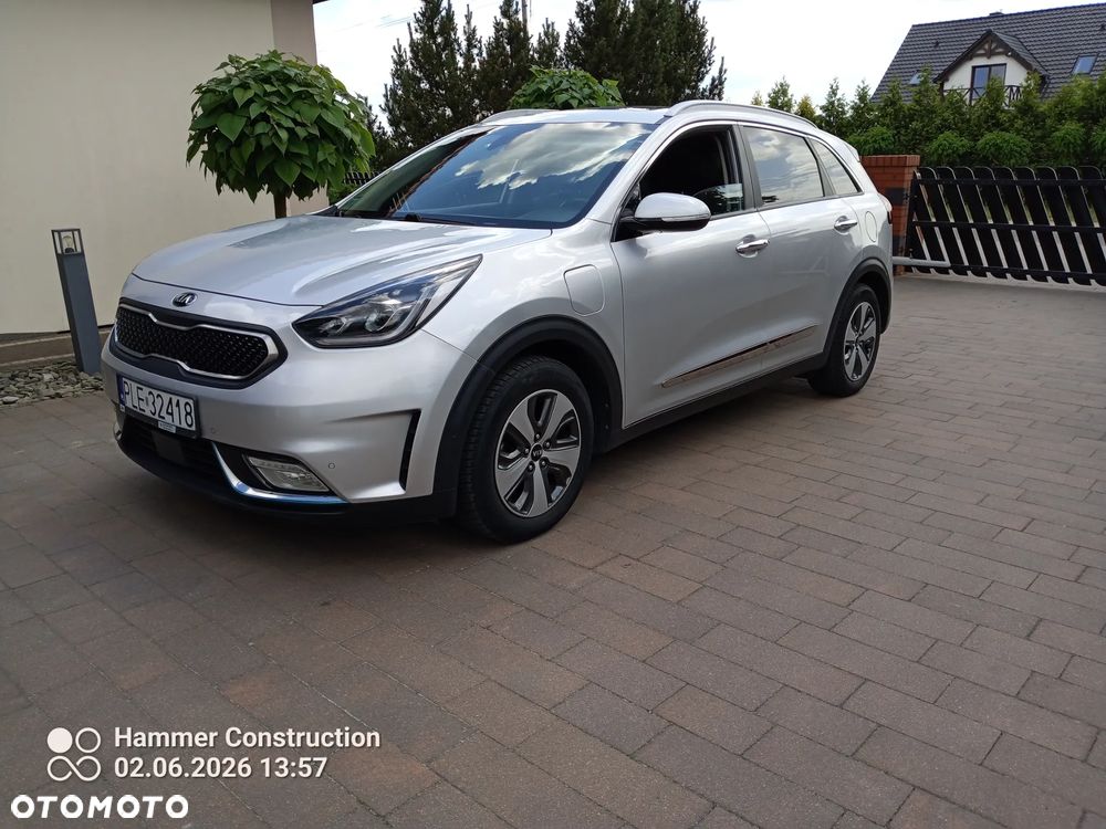 Kia Niro 1.6 GDI Plug-in Hybrid L - 3