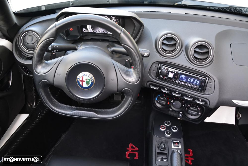 Alfa Romeo 4C Spider 1750 TBi - 49