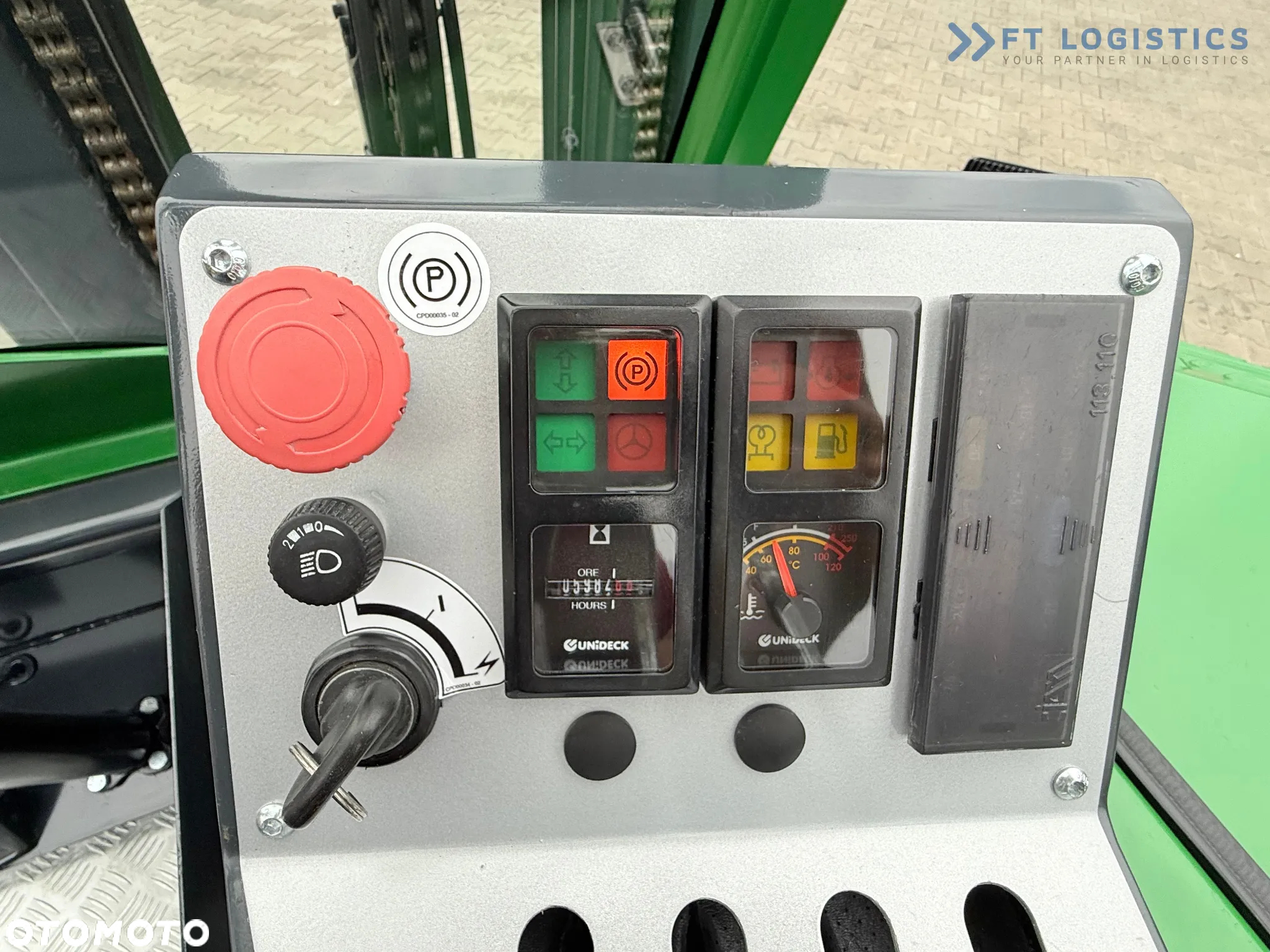 Combilift CB3000 / DIESEL / TRIPLEX 4900MM / WOLNY SKOK / PRZESUW WIDEŁ / POZYCJONER / WIDŁY 1500MM / JAK NOWY - 18