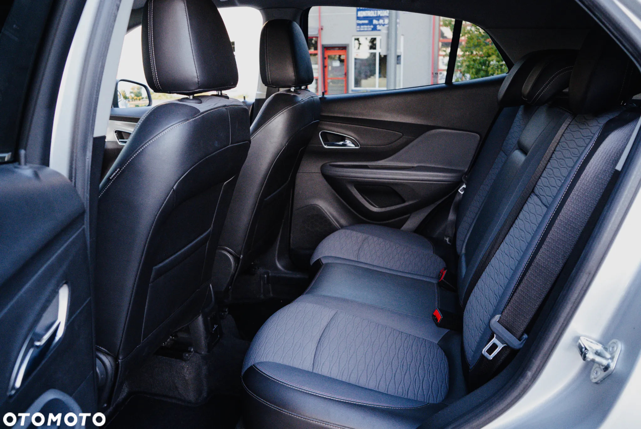 Opel Mokka 1.6 Essentia S&S - 21