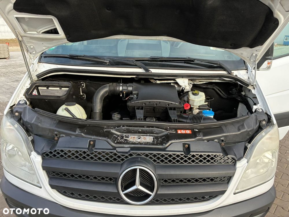 Mercedes-Benz Sprinter 906 211 CDI - 29