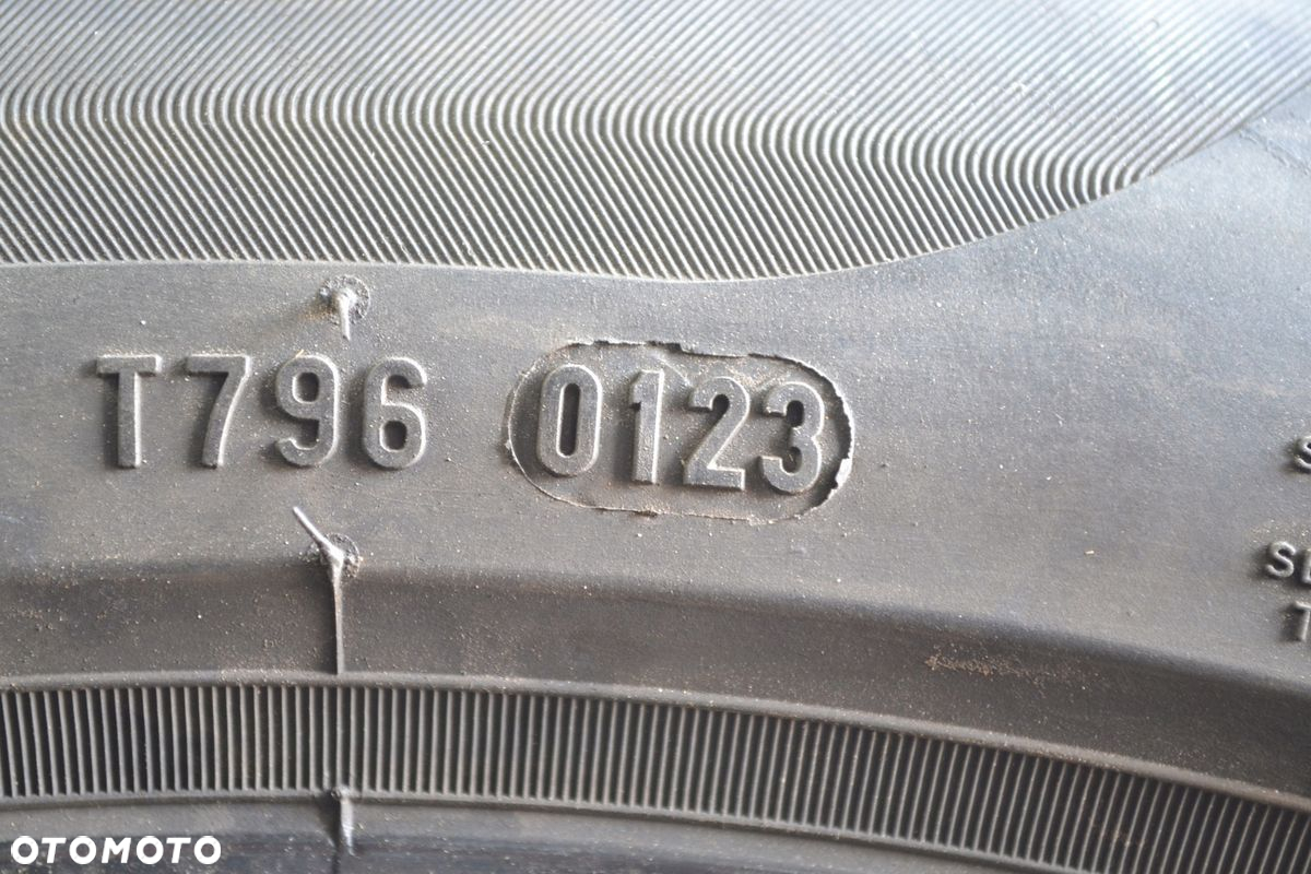 245/45R18 100V PIRELLI SOTTOZERO 3 RFT x4szt 8910z - 4
