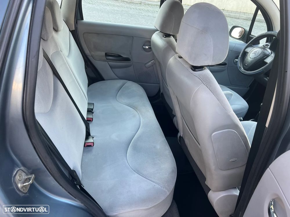 Citroën C3 1.4 HDi SX + - 12