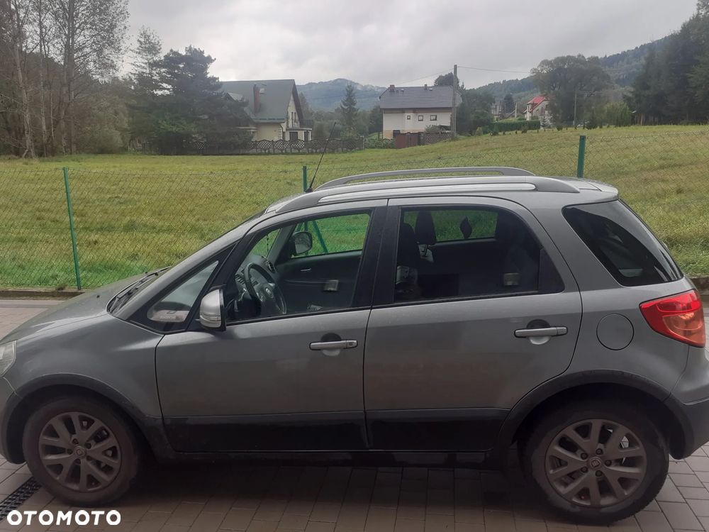Fiat Sedici 1.6 16V 4x4 Emotion - 5