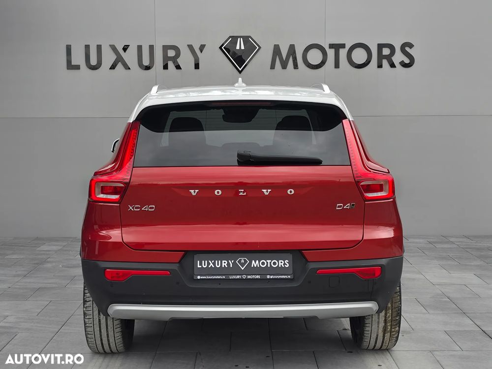 Volvo XC 40 D4 AWD Geartronic Inscription - 36