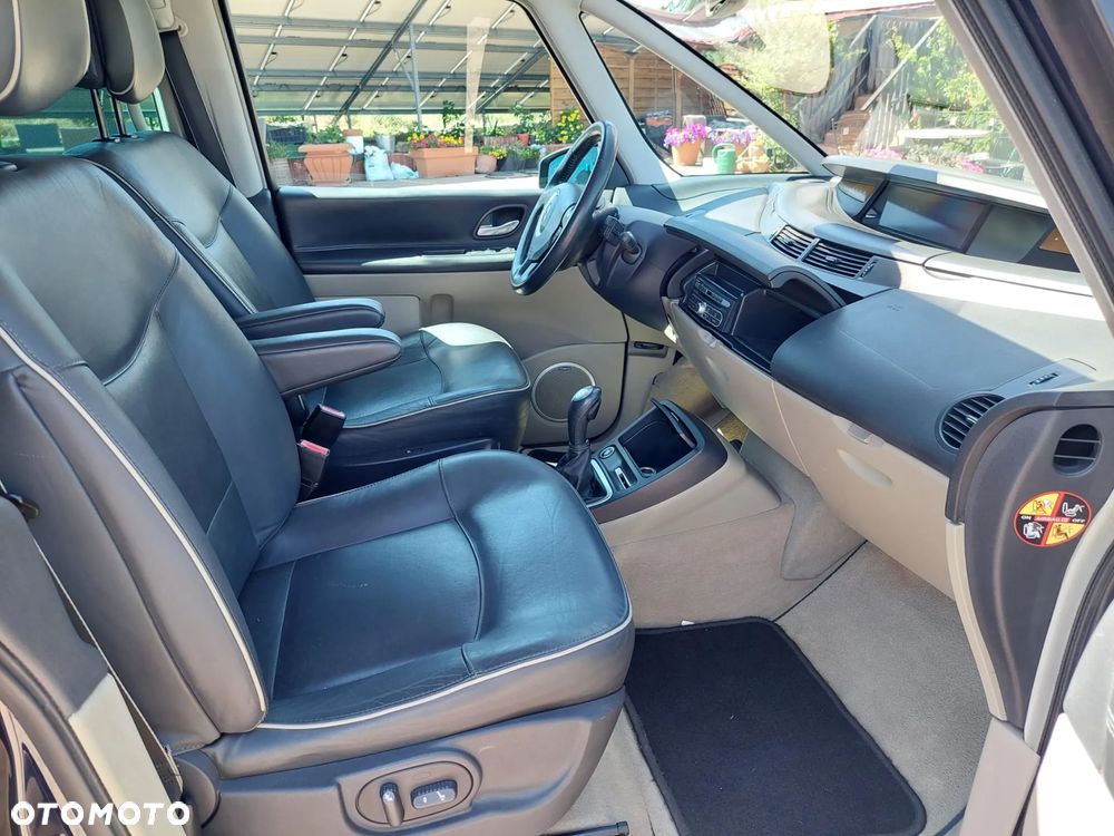Renault Espace 2.0 dCi 175 FAP Initiale - 21