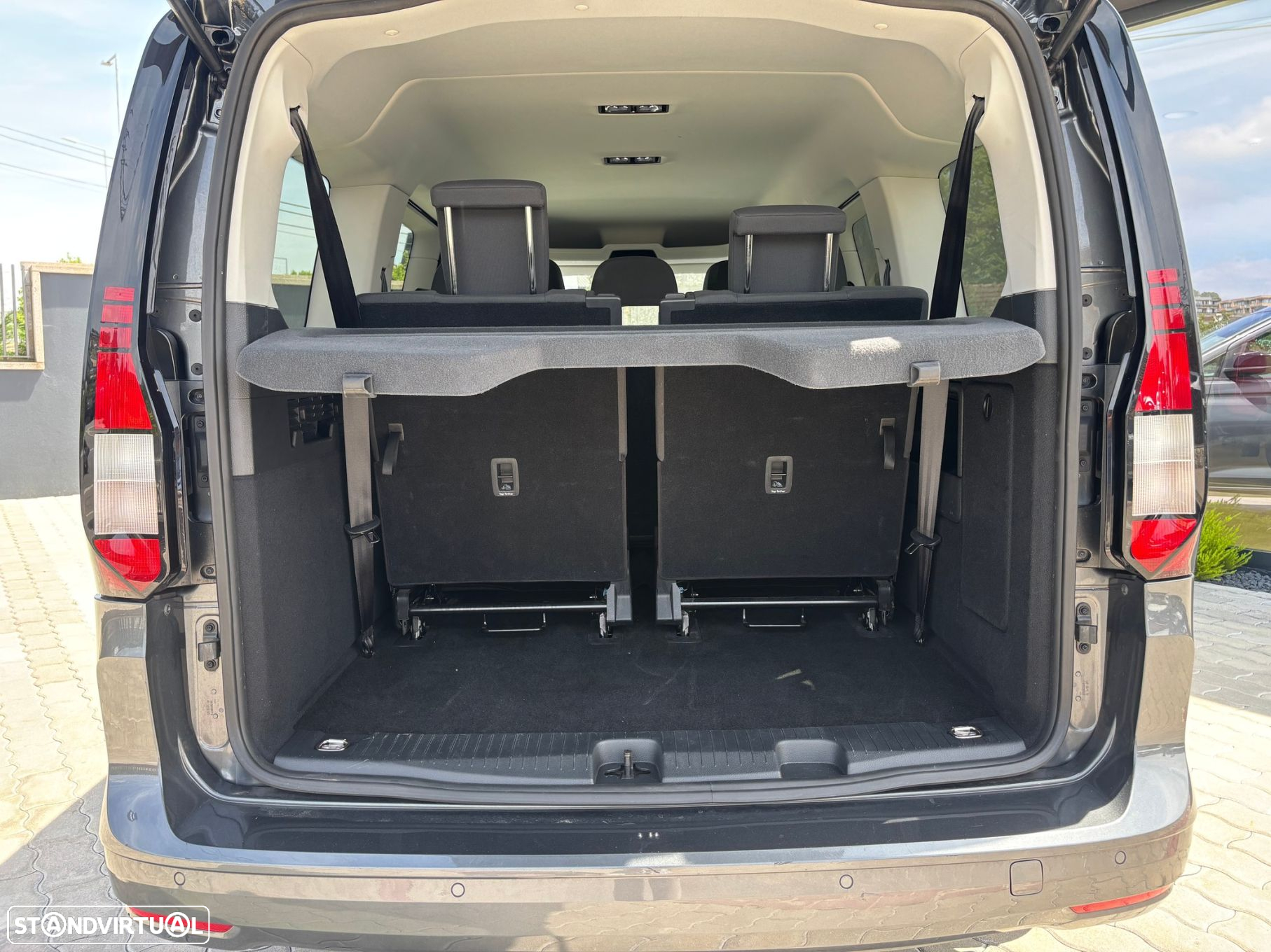 VW Caddy Maxi 2.0 TDI - 22