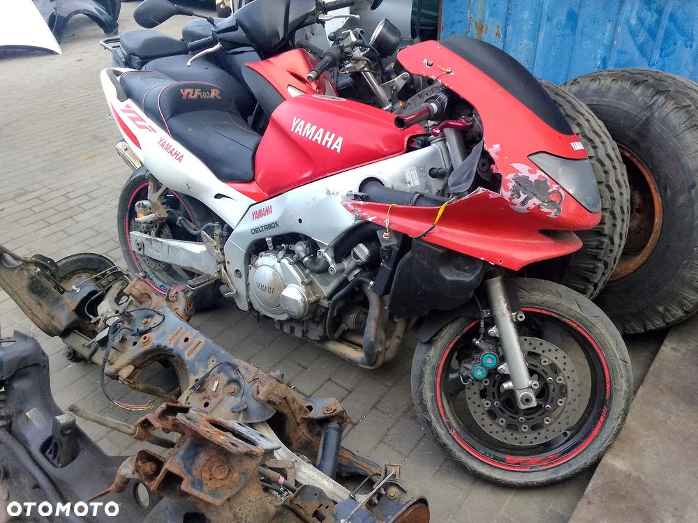 YAMAHA YZF 600 R ( ZATARTY SILNIK ) - CZĘŚCI !!! - 1