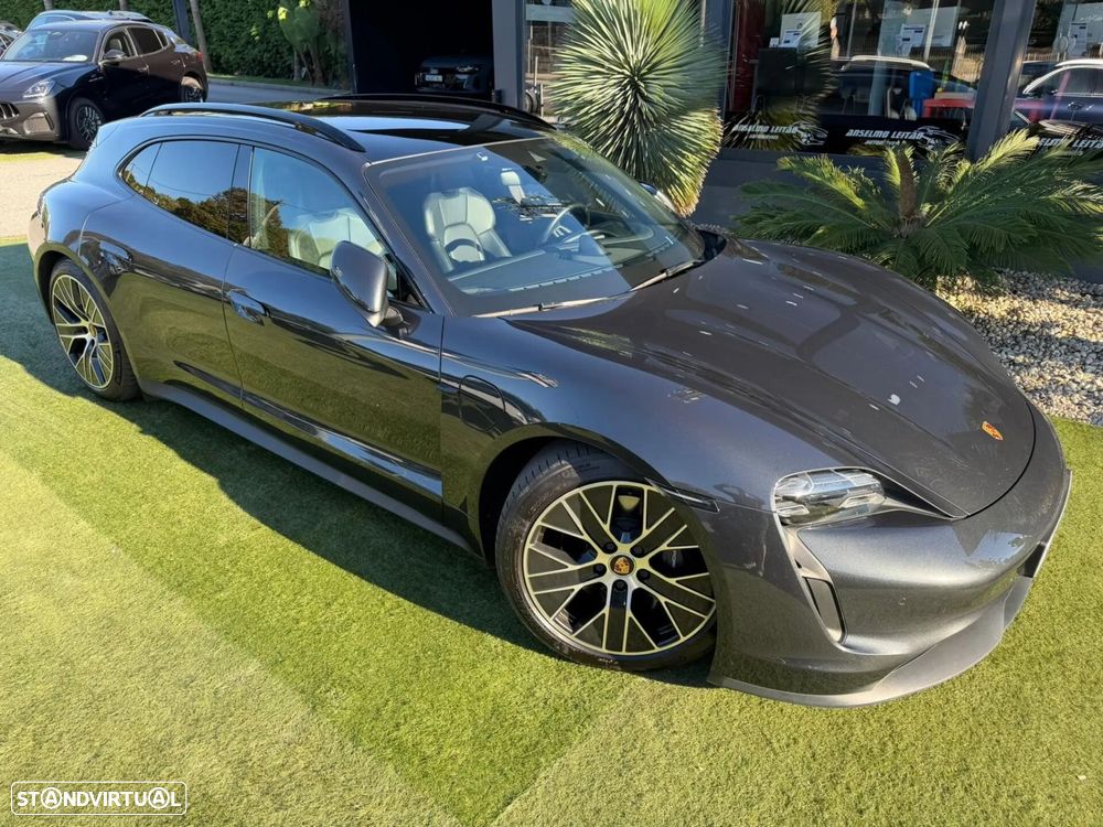 Porsche Taycan Sport Turismo Standard - 14