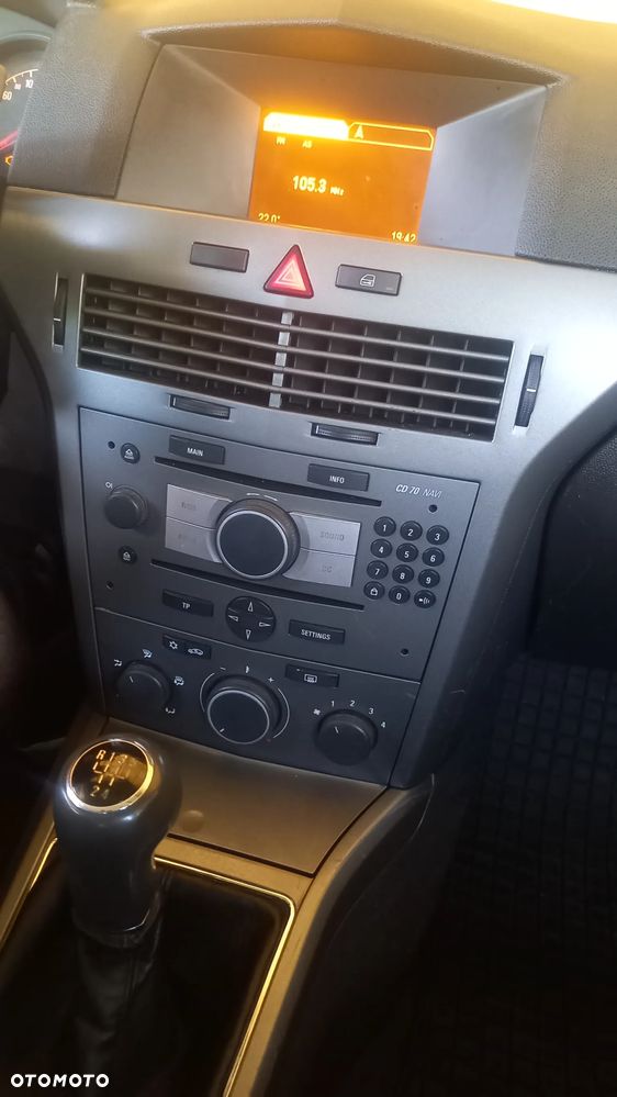 Opel Astra 1.6 Cosmo - 4