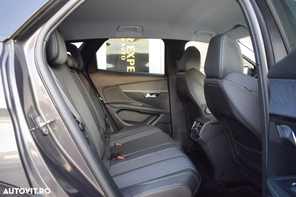 Peugeot 3008 BlueHDi 130 Stop & Start EAT8 Allure - 16