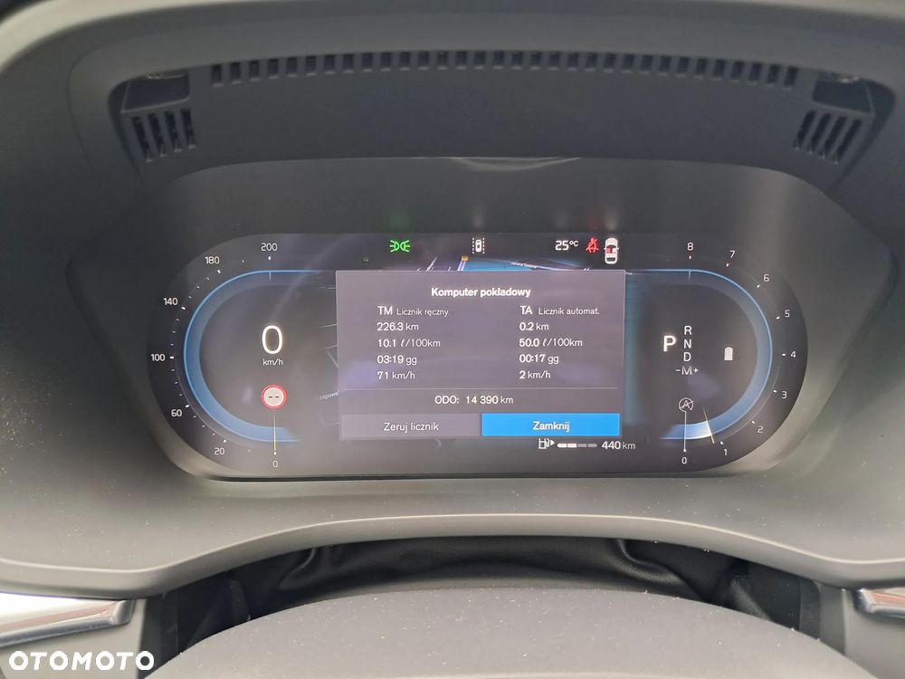 Volvo XC 60 - 25