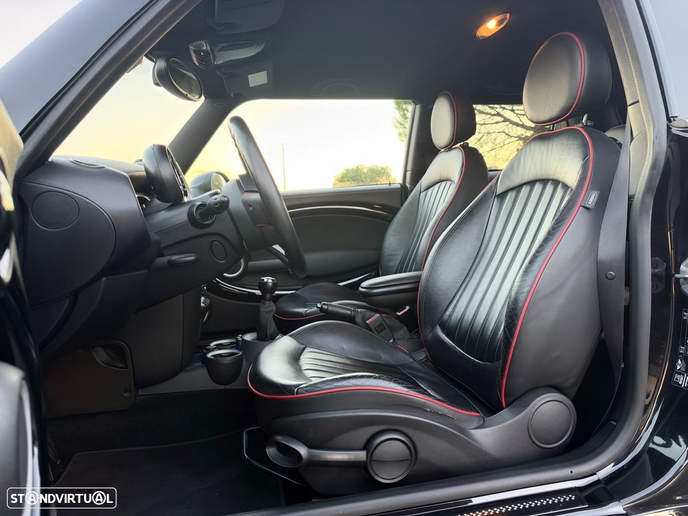 MINI Coupé John Cooper Works - 8