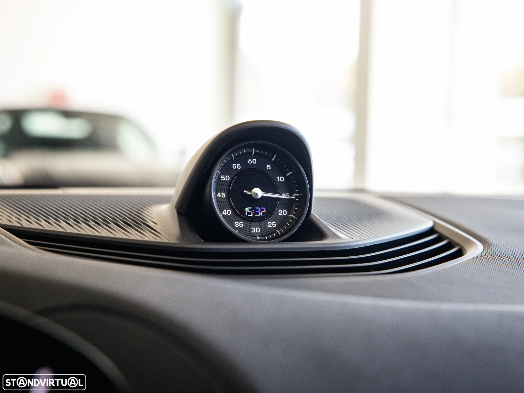 Porsche Taycan Sport Turismo Standard - 24