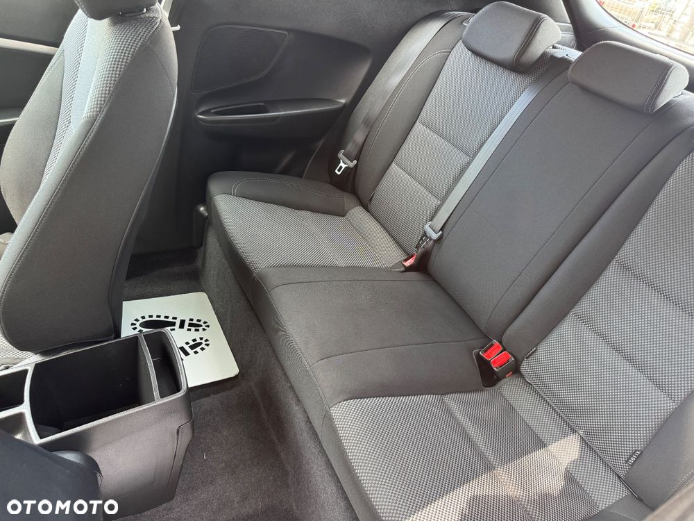 Hyundai i30 - 34