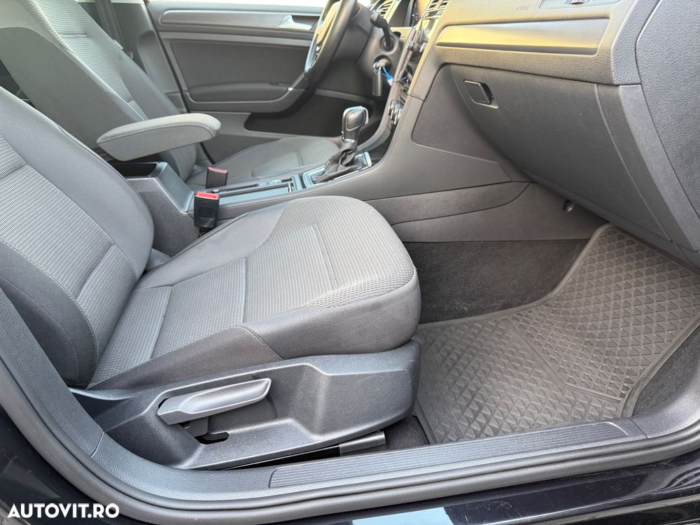 Volkswagen Golf Variant 2.0 TDI (BlueMotion Technology) DSG Comfortline - 10