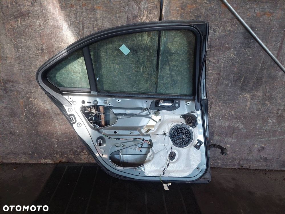 DRZWI KOMPLETNE LEWY TYŁ PEUGEOT 607 I - 10