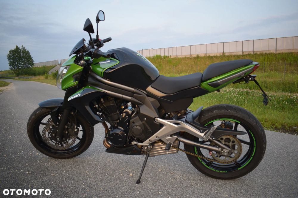Kawasaki ER - 15